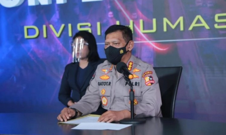 Sebanyak 28 Saksi Diperiksa Terkait Investasi Bodong Doni Salmanan