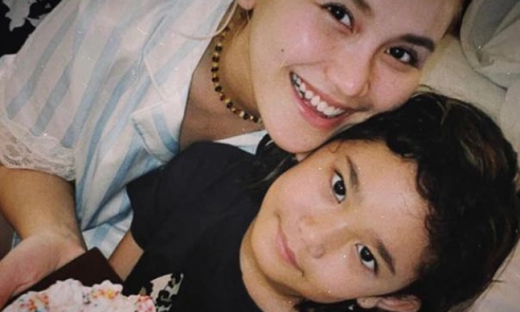 Ayu Ting Ting Minta Maaf kepada Bilqis