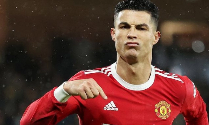 Cristiano Ronaldo Kasih Bocoran Jenis Kelamin Anak Kembar yang Dikandung Georgina