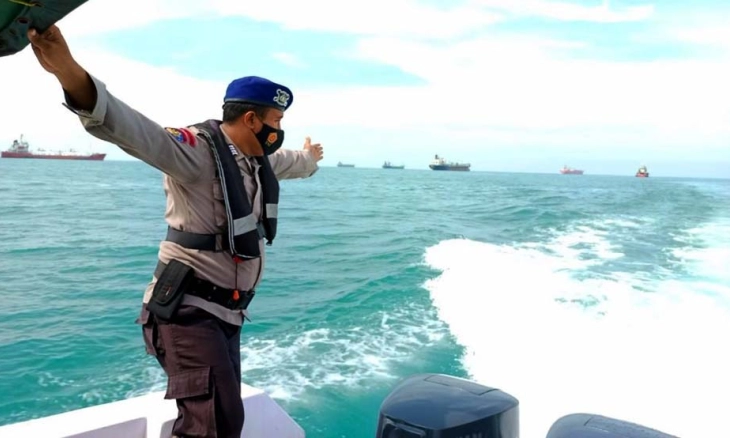 Cegah Kriminalitas, Ditpolairud Banten Lakukan Patroli di Perairan Tanjung Sekong dan Merak