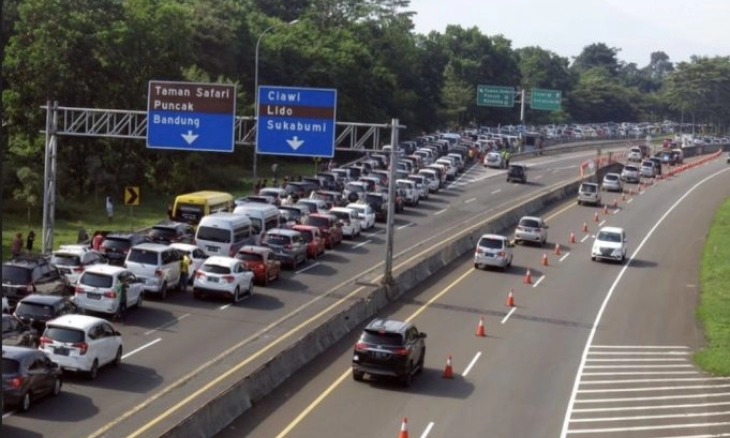 Ada Ganjil Genap dan One Way  Selama 24 Jam Penuh di Puncak Hari Ini