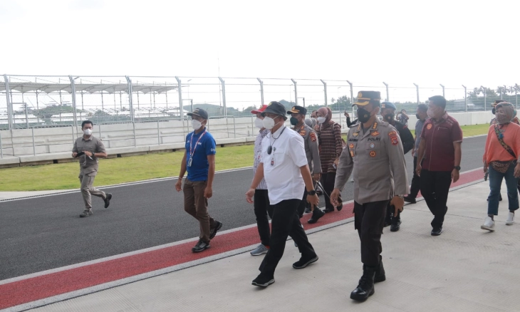 Jelang MotoGP, Kompolnas Cek Kesiapan Pengamanan Sirkuit Mandalika