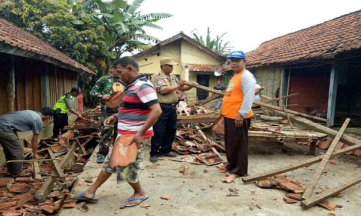 11 Kecamatan di Pandeglang Terdampak Gempa 6,7 SR, Bupati Irna: Masyarakat Tetap Waspada