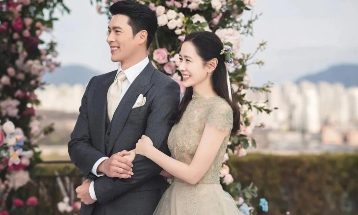 Hyun Bin dan Son Ye-jin Membagikan Foto-foto Pernikahan yang Romantis