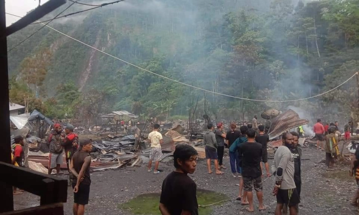 KKB Serbu dan Bakar Rumah Warga di Distrik Baya Biru