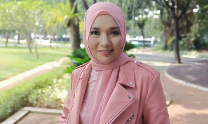 Penyanyi Lely Sukma Eksis Lagi di Musik