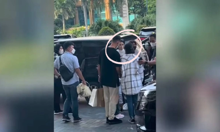 Ditangkap di Loby Senayan City, Nikita Mirzani Langsung Digelandang ke Polresta Serang Kota 