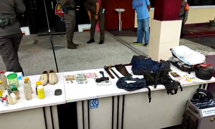 Ditemukan Bom dan Barang Bukti Lainnya dari Terduga Teroris Ahmad Gazali