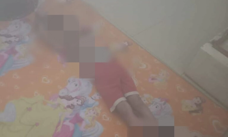 Selain Dirantai, Korban Dicubit dan Disiram Minyak Panas 