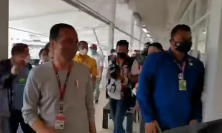 Presiden Jokowi dan Ibu Negara Nonton MotoGP