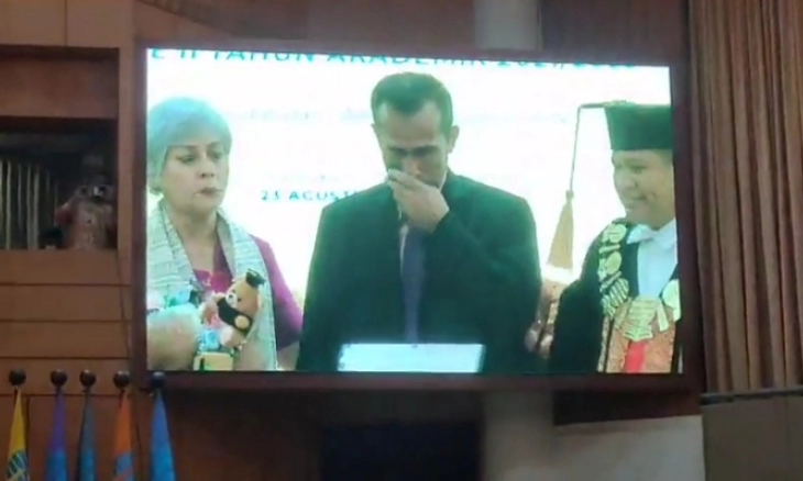 Almarhum Brigadir J Diwisuda, IPK nya 3,28