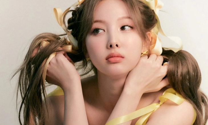 Nayeon TWICE Mengaku Debut Solonya Tak Pernah Terlambat