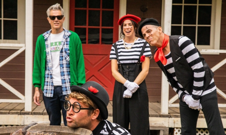 Review Film Jackass Forever