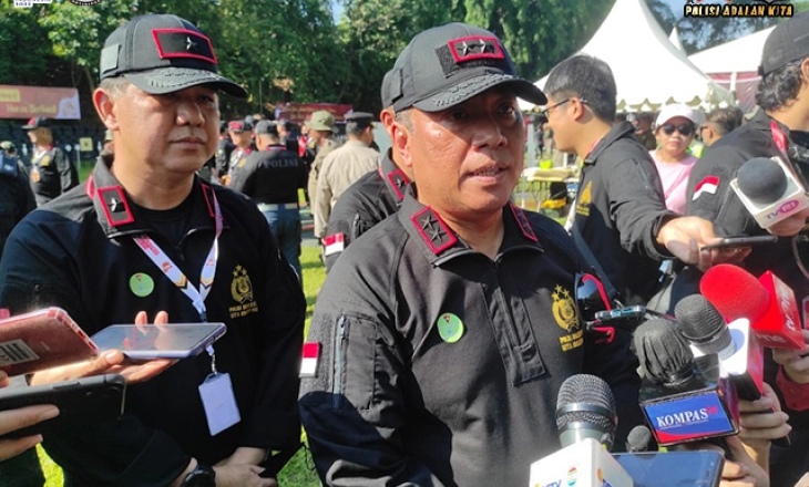 Polri Kawal Pemulangan 46 Calon Jemaah Haji Furoda