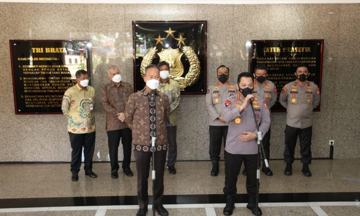 Tindak Tegas, Polri dan Kemenperin Selama 24 Jam Awasi Repacking Minyak Goreng