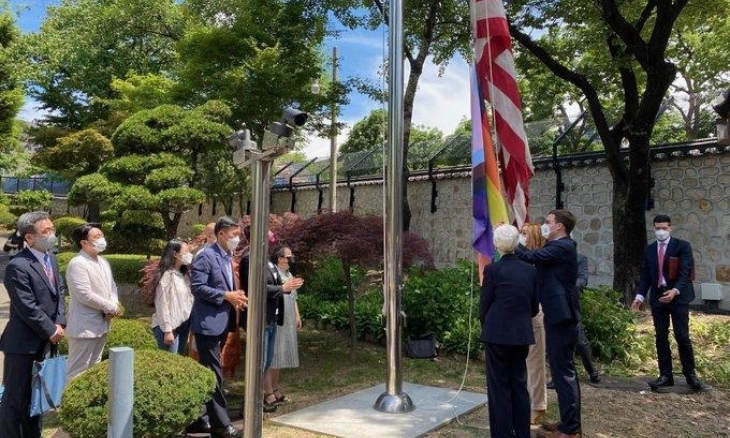 Wakil Menlu AS Bertemu Anggota LGBTQ di Seoul