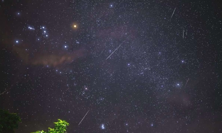 Yuk! Saksikan Hujan Meteor Geminid 14 Desember 2021