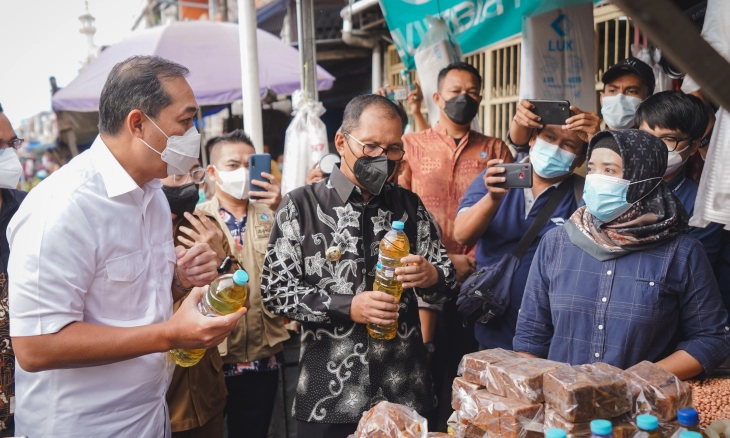 Distributor Diminta Segera Gelontorkan Minyak Goreng ke Pasar Rakyat