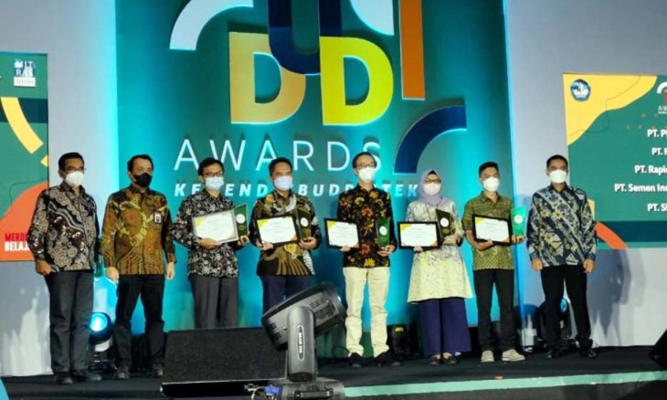 PLN Raih Penghargaan DUDI Dari Kemendikbudristek atas Program Vokasi