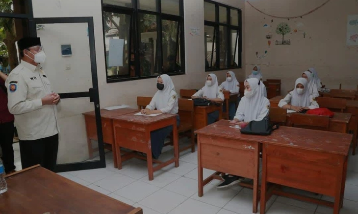 Kemendikbud RI Apresiasi PTM 50 Persen di Banten