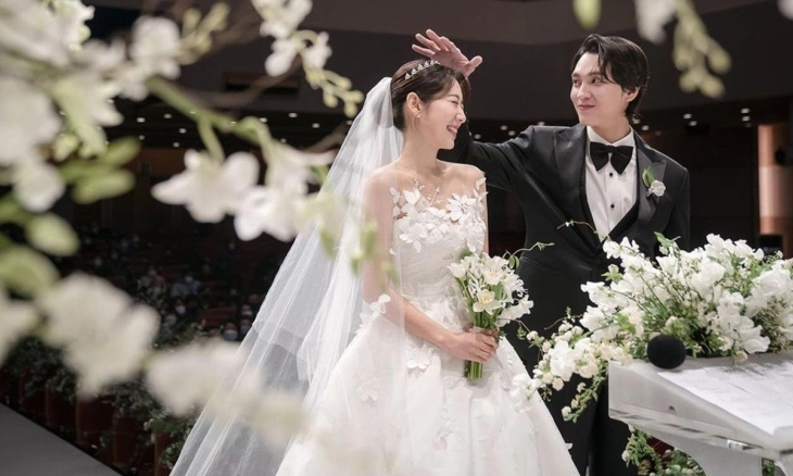 Selamat Atas Kelahiran Anak Pertama Park Shin Hye