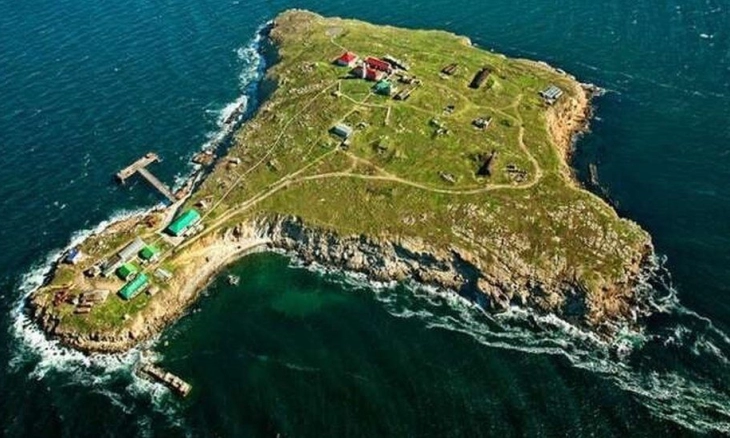 Kyiv Rebut Pulau Ular saat Pasukan Rusia Tinggalkan Laut Hitam