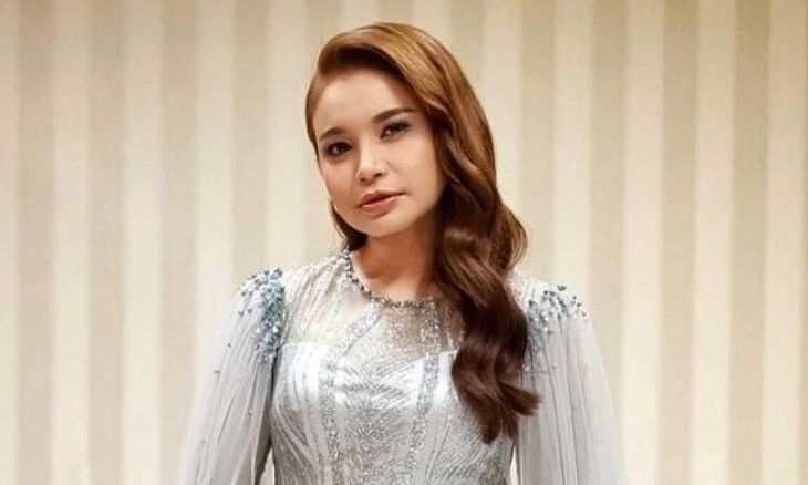 Rossa Datang ke Rumah Ridwan Kamil dan Sempat Terkejut 