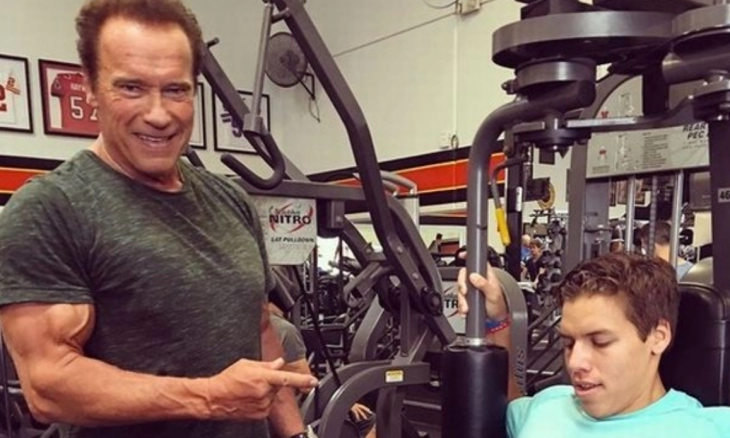 Arnold Schwarzenegger Miliki Naluri seks Liar Sehari 5 kali 