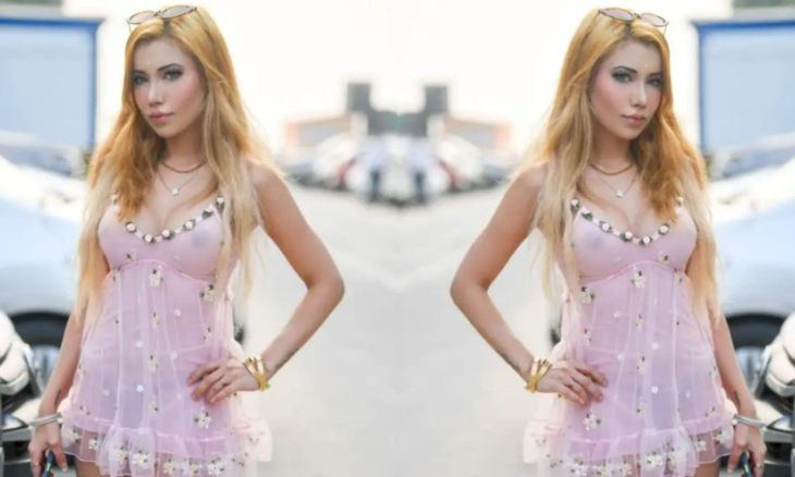 Pria Mumbai Tak Berkedip Lihat Sakshi Chopra Berjalan Tanpa Memakai Bra 