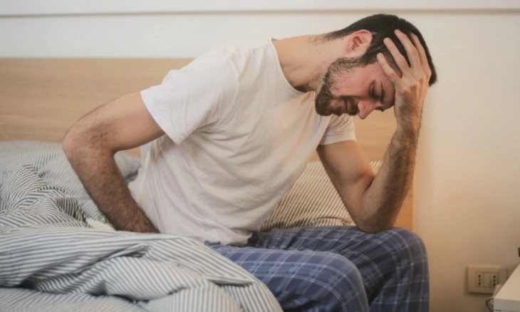 Waspada, Pria yang Keseringan Main Ponsel Bisa Sebabkan Kemandulan