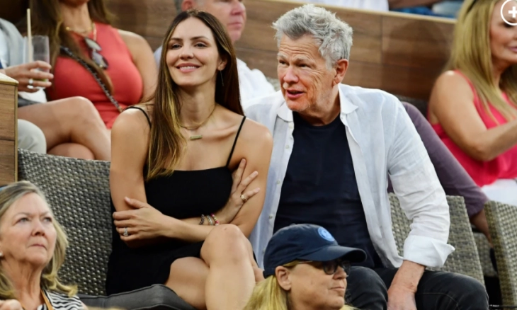David Foster Tak Hiraukan Omongan Orang Soal Katharine McPhee yang Beda Usia 35 Tahun