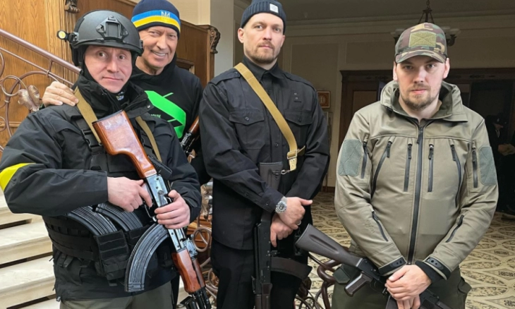 Petinju Ukraina Oleksandr Usyk Bersumpah untuk Melawan Rusia Sampai Mati 