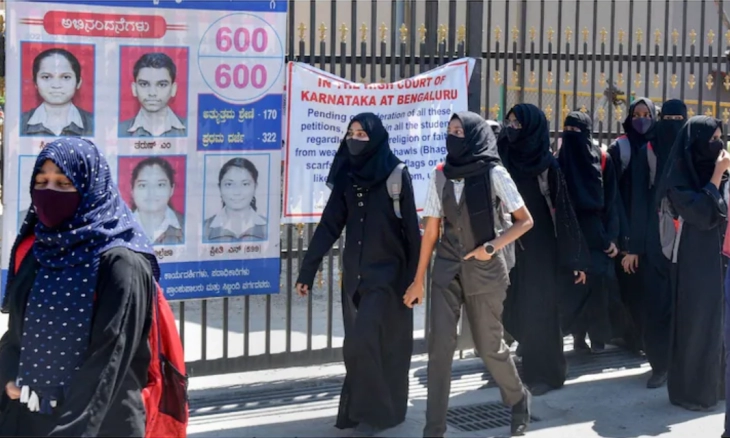 Mahasiswa Muslim India, Datangi Mahkamah Agung Protes Putusan HC Karnataka