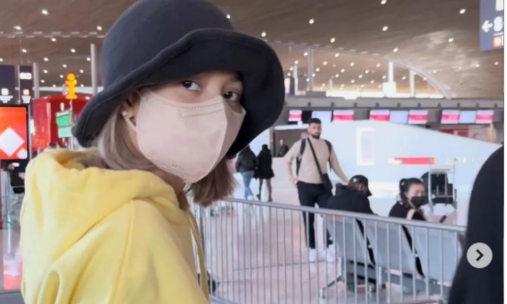 Lisa BLACKPINK Pulang Kampung ke Thailand, Penggemar: WELCOME HOME LILI