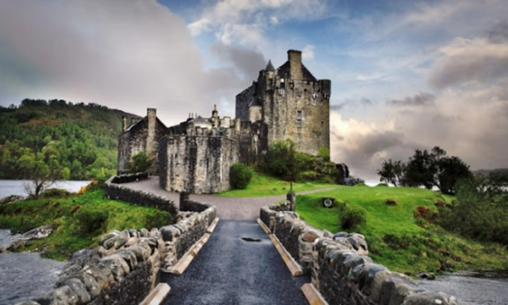 Nikmati Liburan Wales Utara Sambil Menginap di Kastil Welsh abad ke-12 