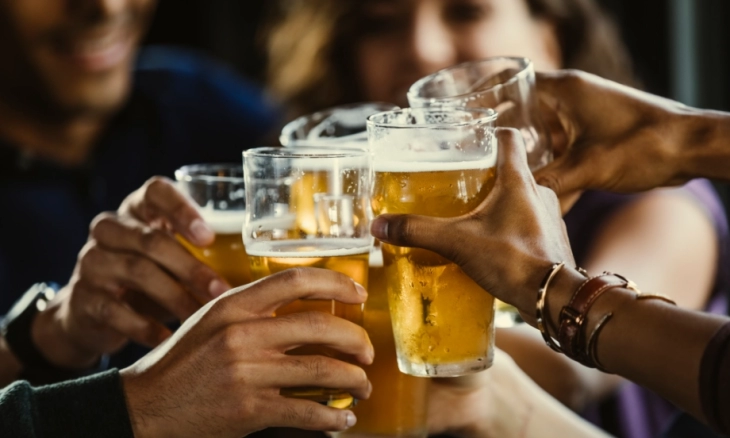 Kenali 6 Ciri Fisik Peminum Berat, dari Rambut Rapuh hingga Bercak Kulit