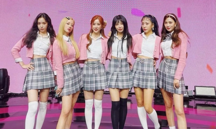 Son Naeun Apink Tidak Akan Melakukan Promosi untuk Album Spesial