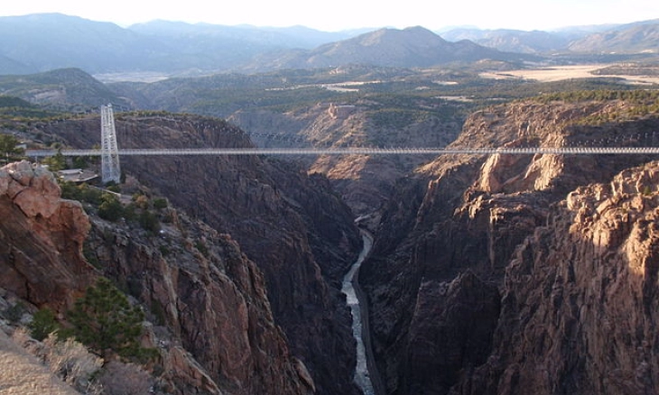 7 Jembatan Paling Berbahaya dan Menyeramkan di Dunia