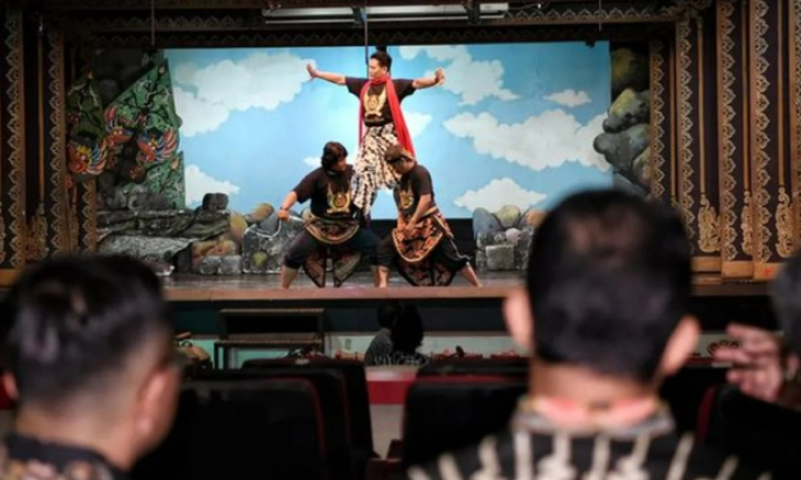 Anies Berharap Ada Regenerasi Kebudayaan Wayang Orang