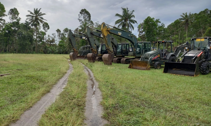Panglima TNI Tambah Alat Berat untuk Perkuat BNPB Tangani Erupsi Semeru