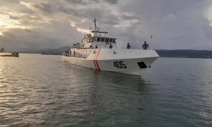 Kapal Bakamla RI Usir Kapal Tanker Yunani 