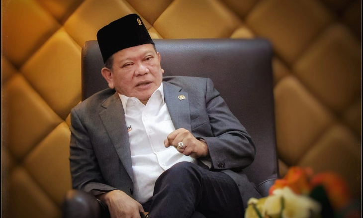 Pemerintah dan Sekolah Harus Perlakukan Guru Honorer dengan Baik