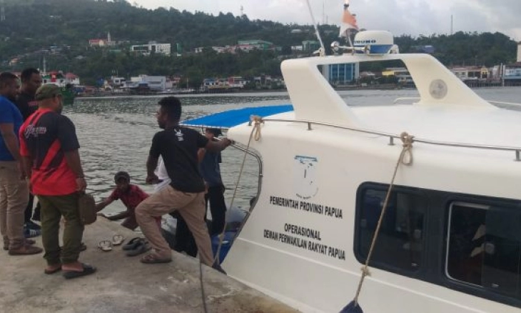 Speedboat Pemprov  Papua Ditumpangi Anggota DPRP Dilaporkan Hilang Kontak
