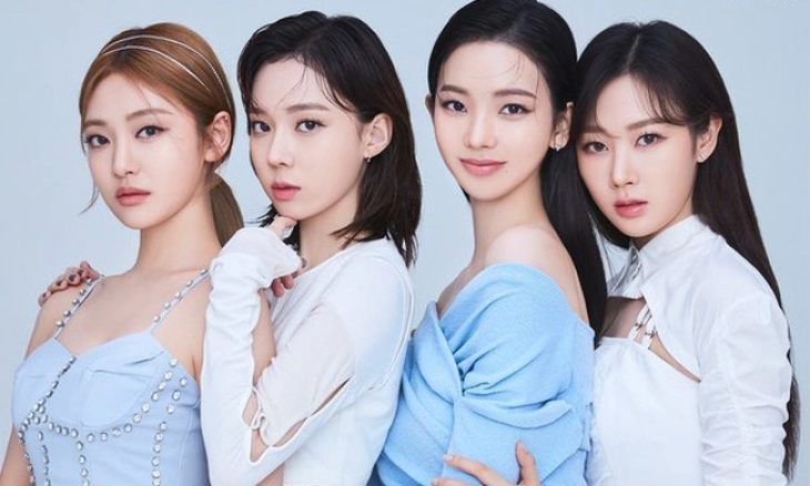 Aespa Menandatangani Kesepakatan Kemitraan dengan Warner Records