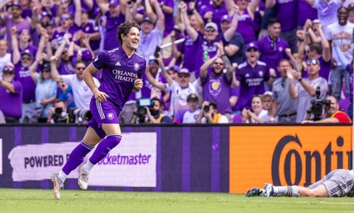 Pato Nyesel Gabung ke Chelsea