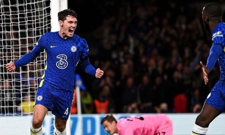 Christensen Setuju ke Barcelona