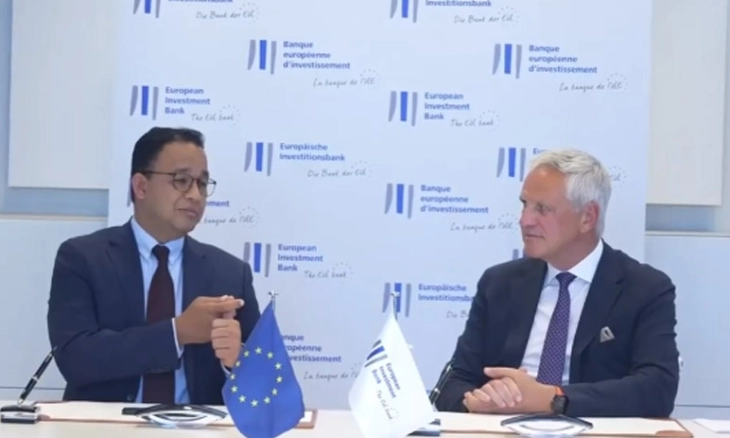 Anies Baswedan Mendapat Penghargaan PWI Jaya 