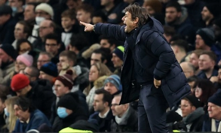 Pemain Spurs Khawatir Ditinggal Antonio Conte