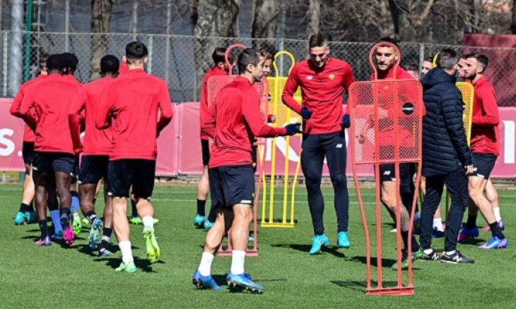 Jose Mourinho Keluhkan Kondisi Stadion Vitesse