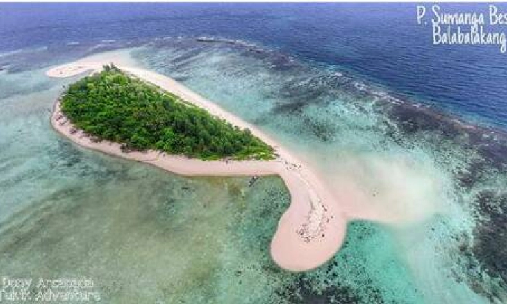 Surga Snorkling Ada di Bala Balakang Indonesia